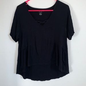 American eagle soft & sexy t shirt with criss cross detail